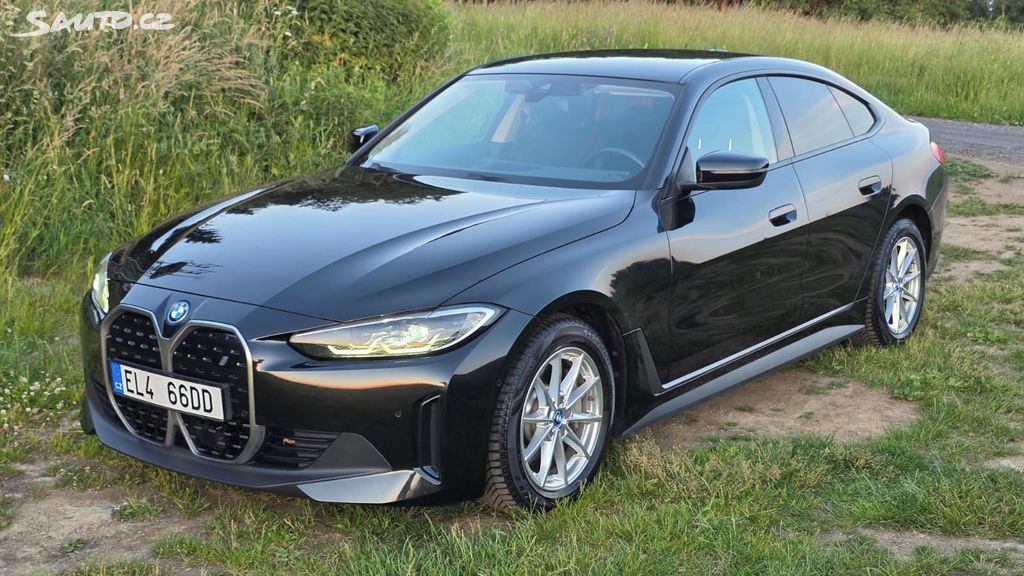 BMW i4, SOH 95,3 % /CEBIA/ T.čerpadlo/